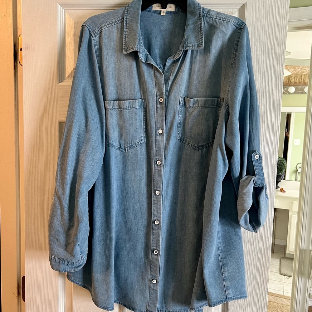 Side Stitch Button Front Tunic With Roll-Tab Slee… - image 2